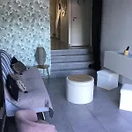 Hébergement de vacances Le 7ter, Maison Calme Piscine Partagée