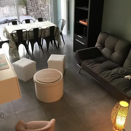 펜션 Le 7ter, Maison Calme Piscine Partagee *
