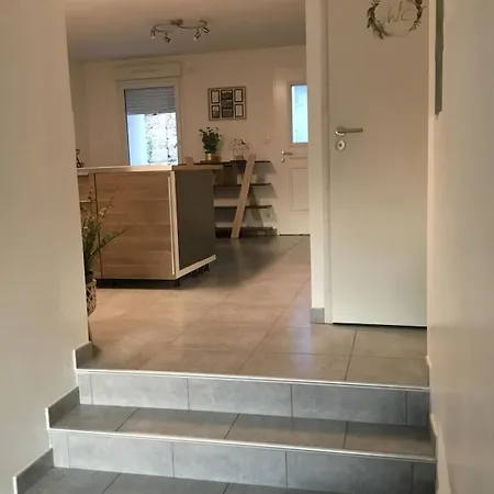 Casa de Férias Le 7ter, Maison Calme Piscine Partagee Saint-Laurent-sur-Sèvre