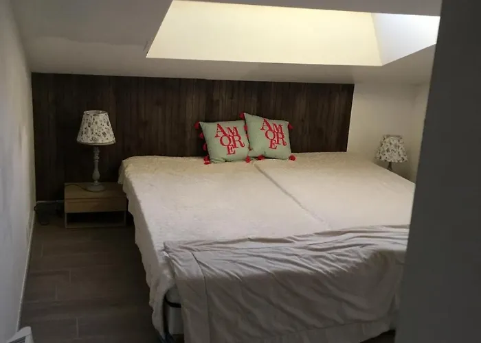 Le 7ter, Maison Calme Piscine Partagee Hébergement de vacances