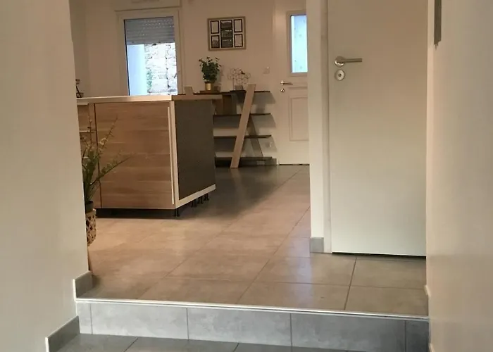 Hébergement de vacances Le 7ter, Maison Calme Piscine Partagee Saint-Laurent-sur-Sèvre